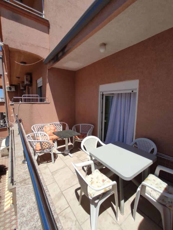Apartmani Andrijana Ulcinj Kültér fotó