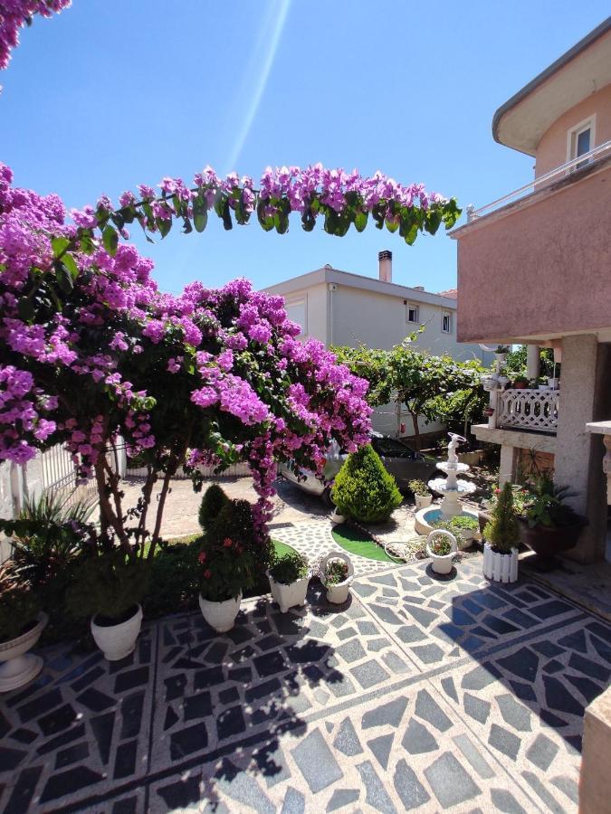 Apartmani Andrijana Ulcinj Kültér fotó